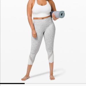 lululemon athletica Heather Gray & White High-Rise 7/8 Leggings